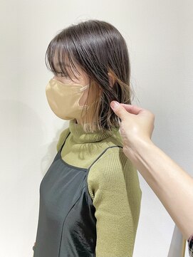 ヘーゼル 博多(HAZEL.) インナーベージュ×パラパラボブ　HAZEL博多