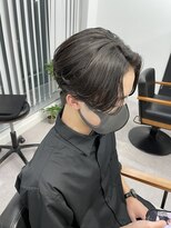 ネオリーブ クーロ(Neolive curro)&nbsp;【美髪縮毛矯正】自然な仕上がり　メンズセンターパート　横浜