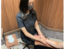 ヘアメニューだけじゃない!ハンドマッサージやイヤークリーンもお選び頂けるコースメニューが人気の秘密♪