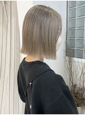 アッシュベージュ_似合わせ切りっぱなしボブ