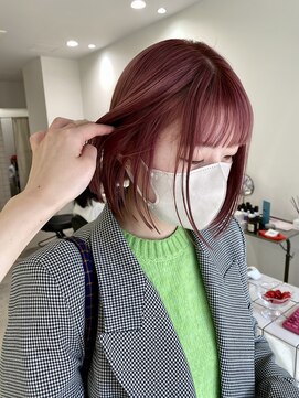 シイ(SIE) ハイトーンピンク　bob