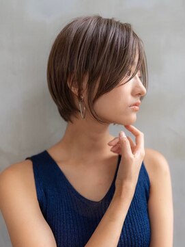 イオ 本厚木(io) ショートヘア似合わせカットグレージュカラーイメチェン小顔