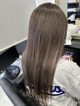 ヘアーデザイン ジェルム(Hair Design germe) グレーメッシュ　#HIYORI