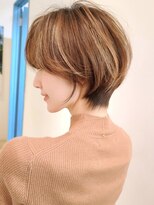 ビュートリアム 青山(BEAUTRIUM)&nbsp;ショートボブ小顔カット大人ヘア髪質改善30代40代50代表参道青山