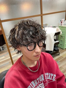 ステアー バイ ボス(Stair by boss) 波巻き×メッシュ