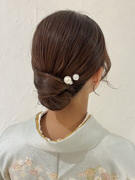 バサラ 大阪梅田店(VASARA) 卒業式 入学式 訪問着ヘア タイトヘア シニヨン 大阪