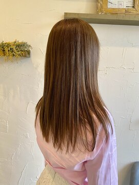 アナザーワールド(ANOTHER WORLD) ブリーチ無し！！イルミナカラーのみで透明感カラー！！