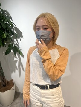 ラ ミュウ 八王子(LA.MIU) ホワイトブロンド　抜きっぱなしブリーチ　レイヤー