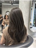 ツヤ髪グレージュ×ロングレイヤーカット【CHICA】