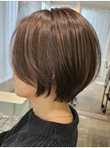 軽めショートボブ