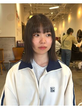 ラック 津田沼(LUCK) アッシュグレージュ/津田沼/韓国/ケアブリーチ/似合わせカット