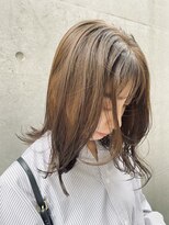 ウーブ 銀座(UUVE)&nbsp;ミルクティーブロンド/ワンホンレイヤー[銀座/銀座一丁目駅]