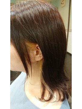 ヘアデザイン フェリーチェ(Hair Design FEliCE) イヤリングカラーでマスク映えスタイル