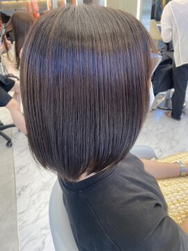 ロンドルーチェ 心斎橋(Lond luce) ダークアッシュ/ミディアムレイヤーカット［髪質改善/縮毛矯正］