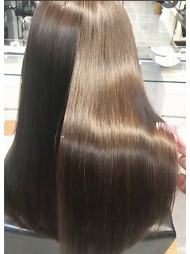 メルブリーズ(mer Brize) 30代40代ウルツヤストレートロング☆