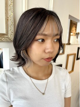 トロニー(TLONY) イヤリングカラー　外はねボブ　stylist/miaki