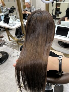 ロンドメリア 天神大名店(Lond Melia) 髪質改善縮毛矯正でツヤサラストレート 髪質改善/艶髪/縮毛矯正