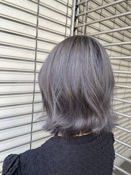 ナインプラス(NINE+) アイスグレイ