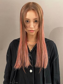 ハコ プラス(HACO+) センターパートストレートロング