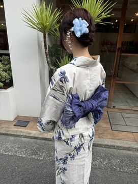 ドゥニカ(donica) 浴衣×シニヨンアレンジ/まとめ髪アレンジ