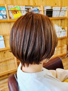 クロレヘア(Colorer hair)の写真/【坂出】経験を積んだベテランスタイリストによるハイレベルな技術が◎あなたの魅力を引き出すスタイルに*