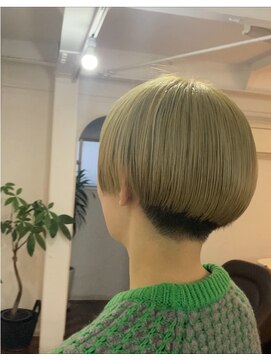 ヘアーアンドメイクアップモパ ハイトーン