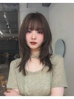 ジョエミバイアンアミ(joemi by Un ami) レイヤーカット/ハッシュカット/オリーブグレージュ