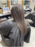 バレイヤージュ、ハイライト、レイヤーロング、グレーベージュ