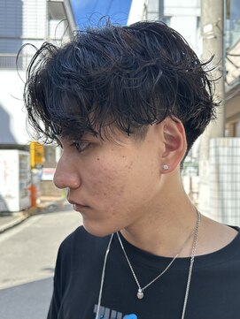 ウィル バイ ブラウン(Vir by Brown) シャドウパーマ/センターパート/ニュアンスぱーま