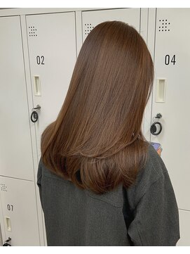 フォルメージ(formage) レイヤーカット×ブラウンカラー