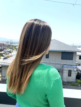 11 ベルテ(11 berte) ベージュ