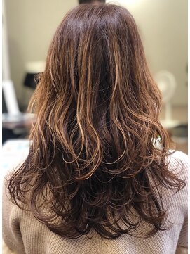 ルシアヘアアート(LUCIA hair art) 波巻きスタイル