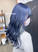 ネイビーカラー