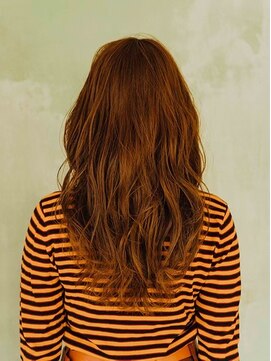 カラーサロンビスカリア 相模原エリア 淵野辺駅店(Color salon Biscaria) 大人っぽエッジカール