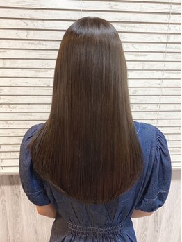 ビーチ ヘア メイク 綱島店(BEACH hair make)の写真/業界でも話題！驚きの手触りと艶を実現する”フローディア”取り扱い☆するんと扱いやすい髪質へ♪