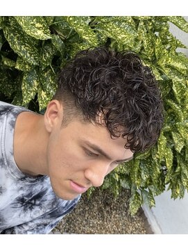 サップ 茨木店(Sup) スペインカール/ショートハーパー/外国人風/フェード/茨木/高槻