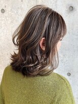 スウィープ 平尾(sweep)&nbsp;髪の動きを出すデザインハイライト