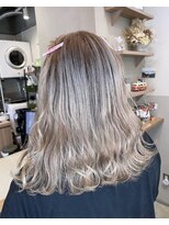 ゴカク(GOKAKU)&nbsp;ホワイトベージュ