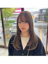 アイル(I'LL)&nbsp;レイヤー/ミルクティーベージュ/ブリーチカラー/韓国風/顔周り