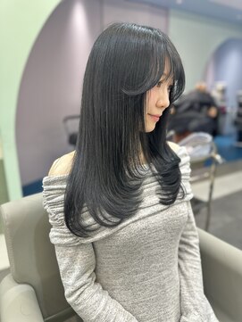 アール 横浜(R) 美シルエット/顔まわりレイヤー/ロングレイヤー