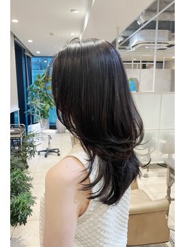 ソワリー 栄(THOiRY) 大人気！レイヤースタイル♪