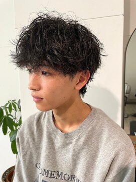 リルーム(re-room) メンズパーマ/ツイスト/スパイラル/ニュアンスパーマ