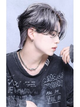 テンバイリップスヘアー(TEN by LIPPS hair) ホワイトシルバーアッシュバレイヤージュセンターパート