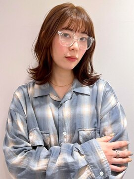 アイウィル(Ai WilL) レイヤーカット 顔周りカット ブラウンベージュ 外ハネ