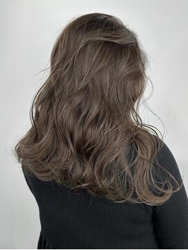 クラシック 新横浜(classic) 赤み消し透明感カラー