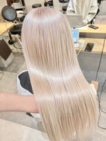 ソヨン 横浜店(SOYON)&nbsp;ホワイトブロンド/ホワイト系/ミルクティベージュ  横浜駅／横浜