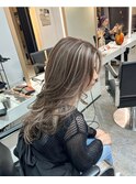 ハイライトミディアムヘア暗めカラーデザインカラー