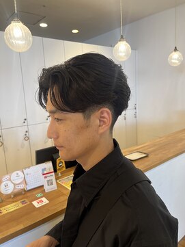 ルッツ(Lutz. hair design) 5/21前下がりセンターパート