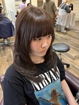 フーチー クーチー アマティー 豊中店(FUCHI KUCHI amati)&nbsp;小顔フェイスレイヤー暗髪ハッシュウルフ髪質改善ココアベージュ
