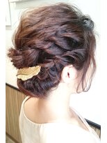 ヘアーアンドメイク フォルス(HAIR&MAKE FORS)&nbsp;【FORS】西田ゆか 肩上ボブでも可愛い♪２連ねじり編みアレンジ